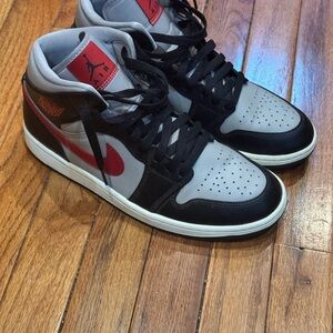 Nike Air Jordan Women's Black and Red Sneakers